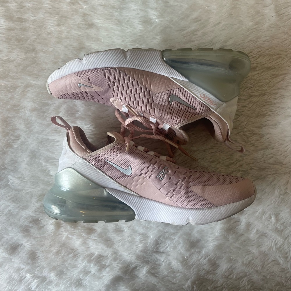 Nike Air Max 270
